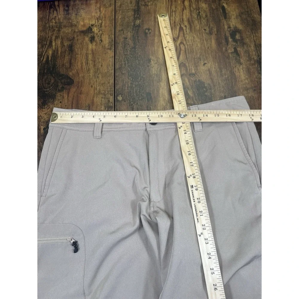 Magellan Shorts Mens 34 Khaki Water Repellent Fishing Active Outdoors Fish Gear